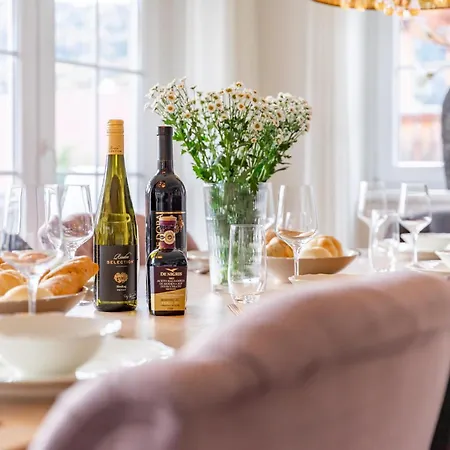 Schneeweiss * Mauterndorf (Salzburg)