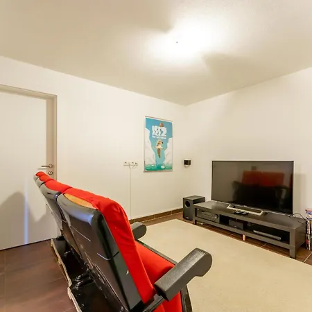 Schneeweiss Шале Маутерндорф