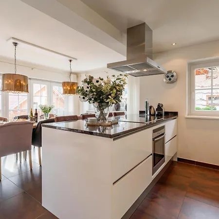 Schneeweiss Шале Маутерндорф