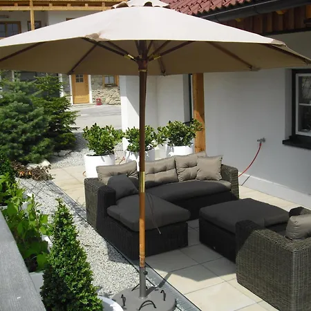 Schneeweiss * Mauterndorf (Salzburg)