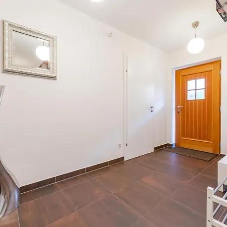 Schneeweiss Шале