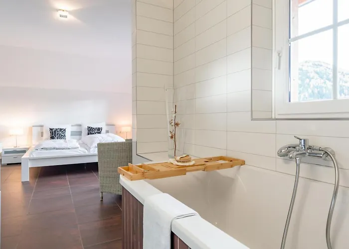 Schneeweiss בקתה