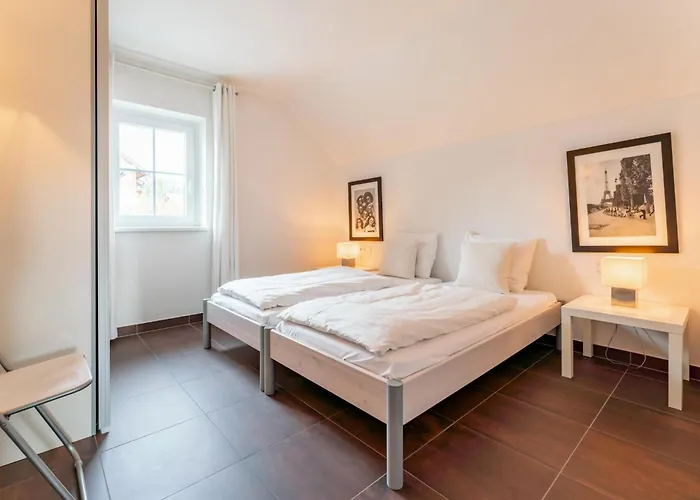 Schneeweiss בקתה