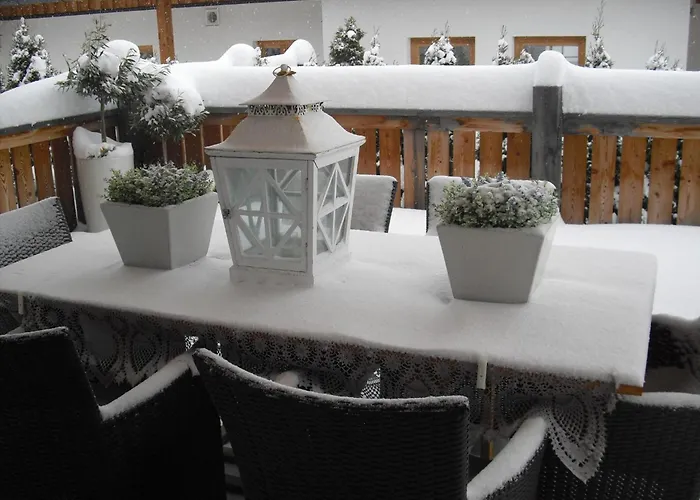 Schneeweiss בקתה *