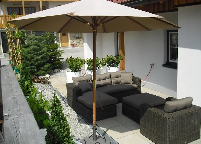 Schneeweiss * מאוטרנדורף